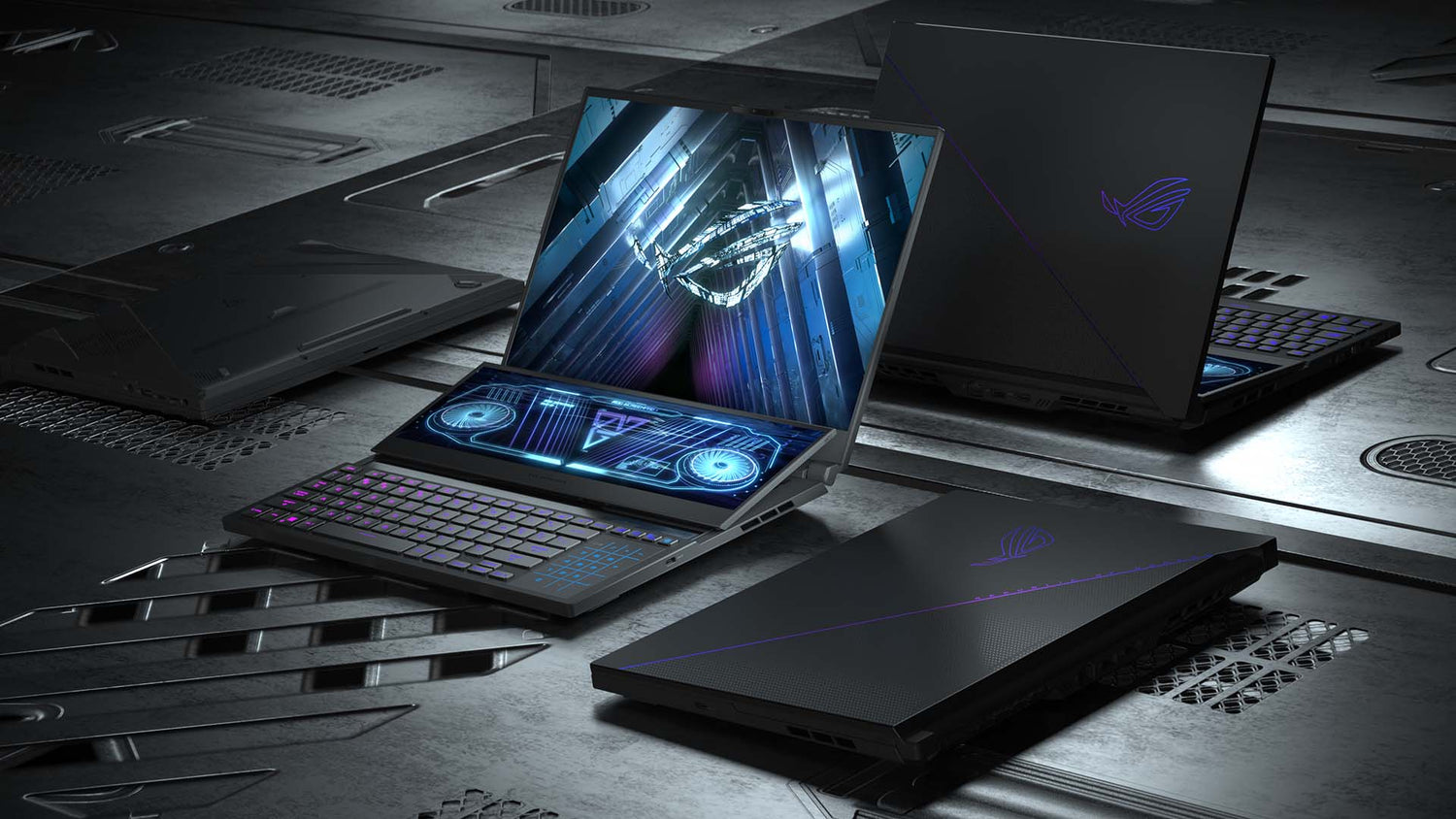 GAMING LAPTOPS